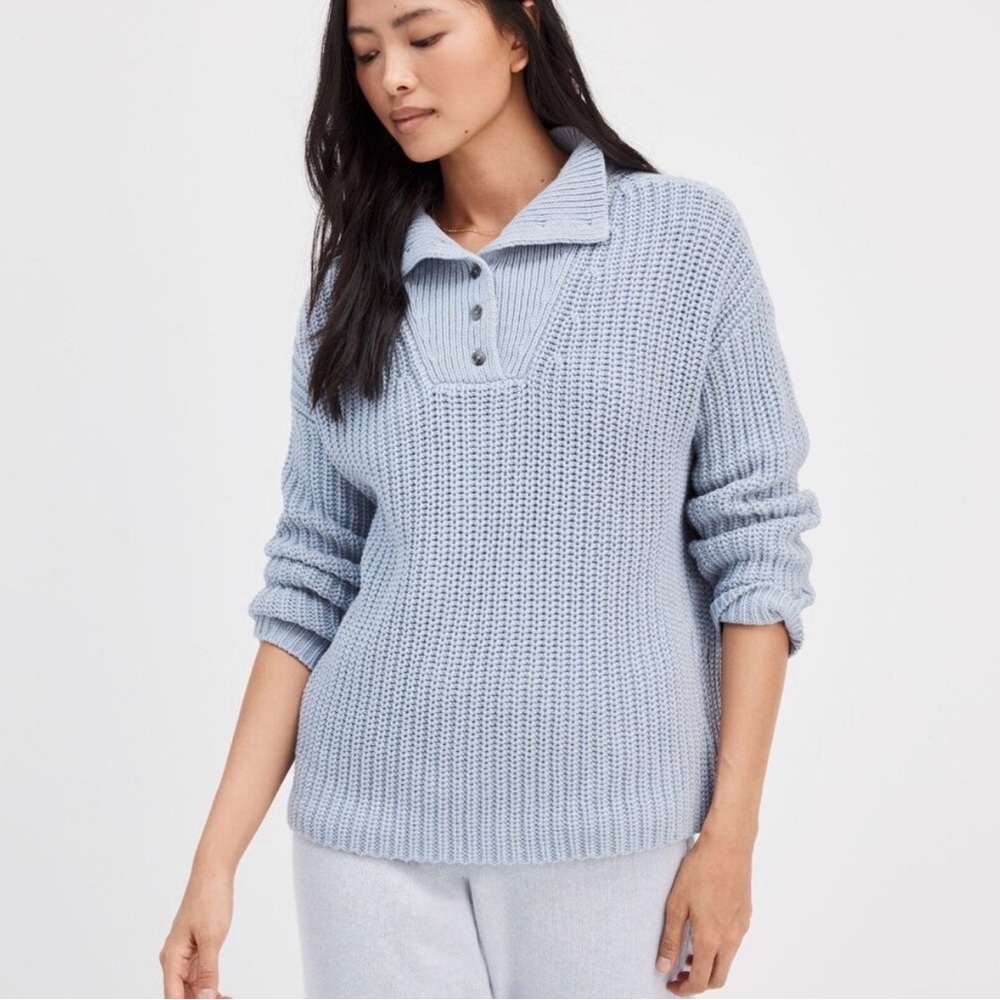 Haven Well Within fisherman sweater featuring a button-up mock neck. Sz M (a1)